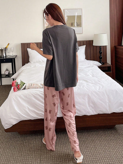 DAZY Conjunto de pijama de camiseta y pantalones con estampado de oso para verano