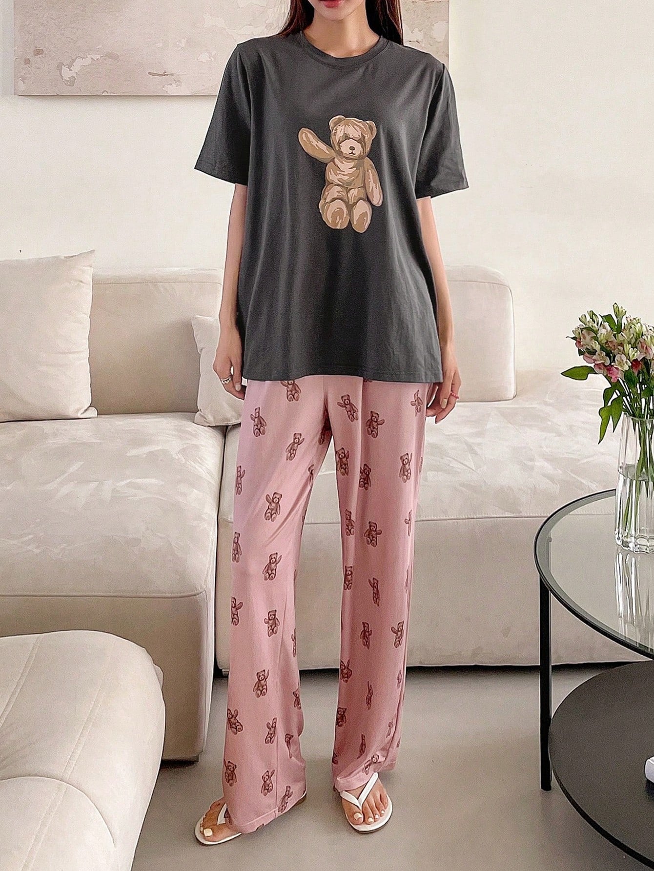 DAZY Conjunto de pijama de camiseta y pantalones con estampado de oso para verano
