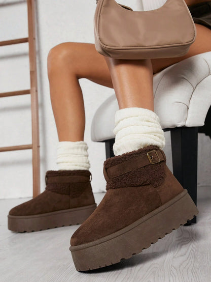 SHUZIA Chaussures pour femmes à bout rond, bottes de mode chocolat