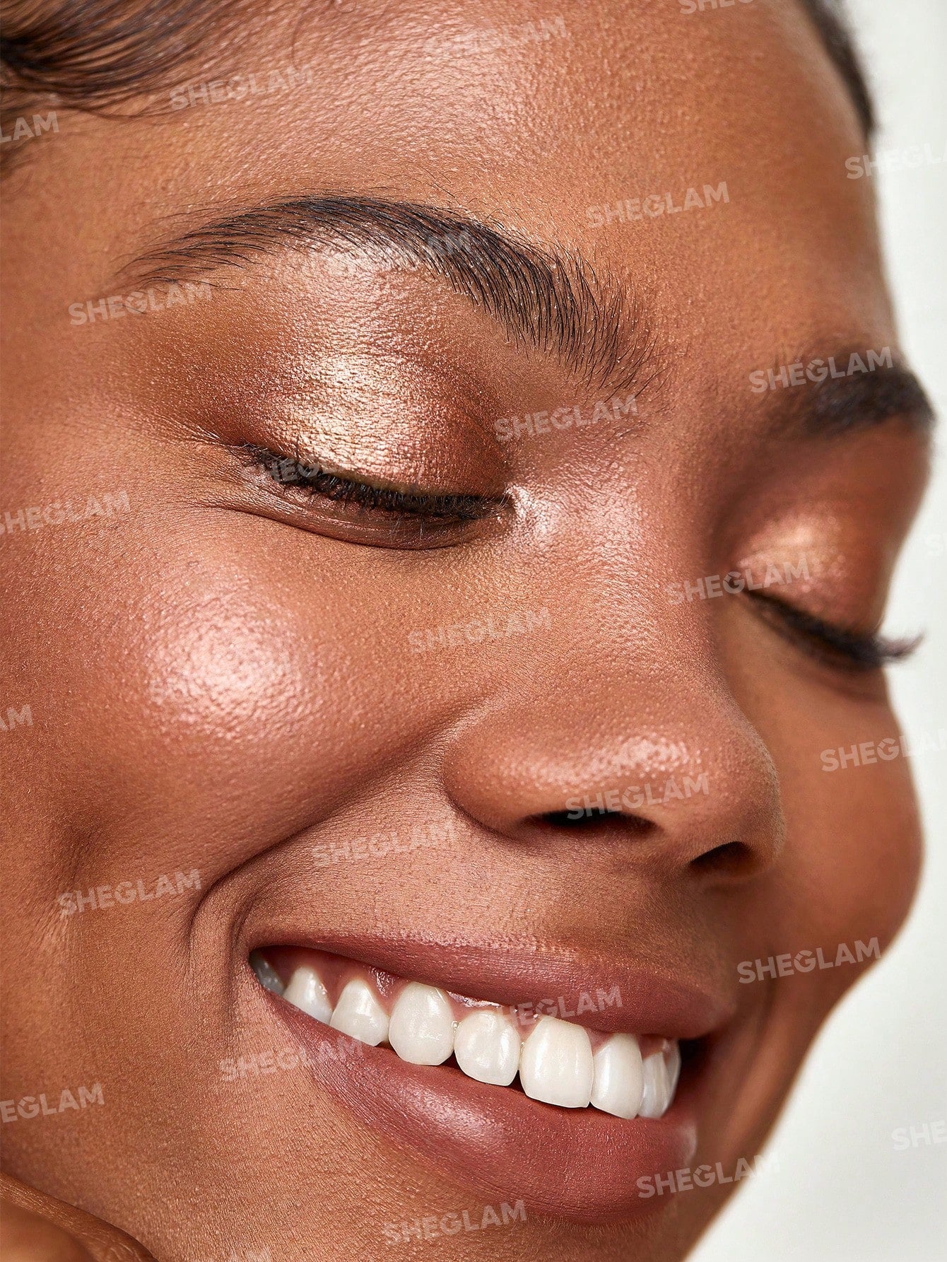 SHEGLAM Insta-Eyes Dual Tone Shadow Stick-Charm