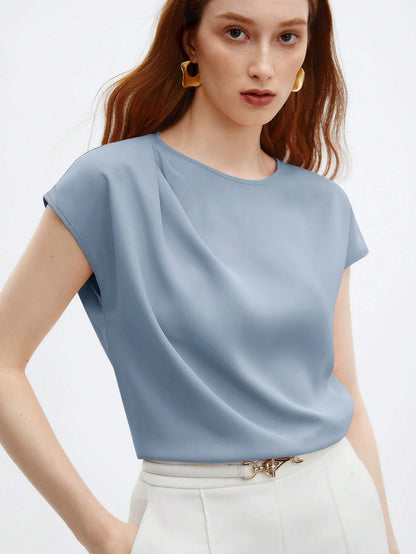 BizChic Nouvelle blouse à col rond plissé à l'épaule, bleue
