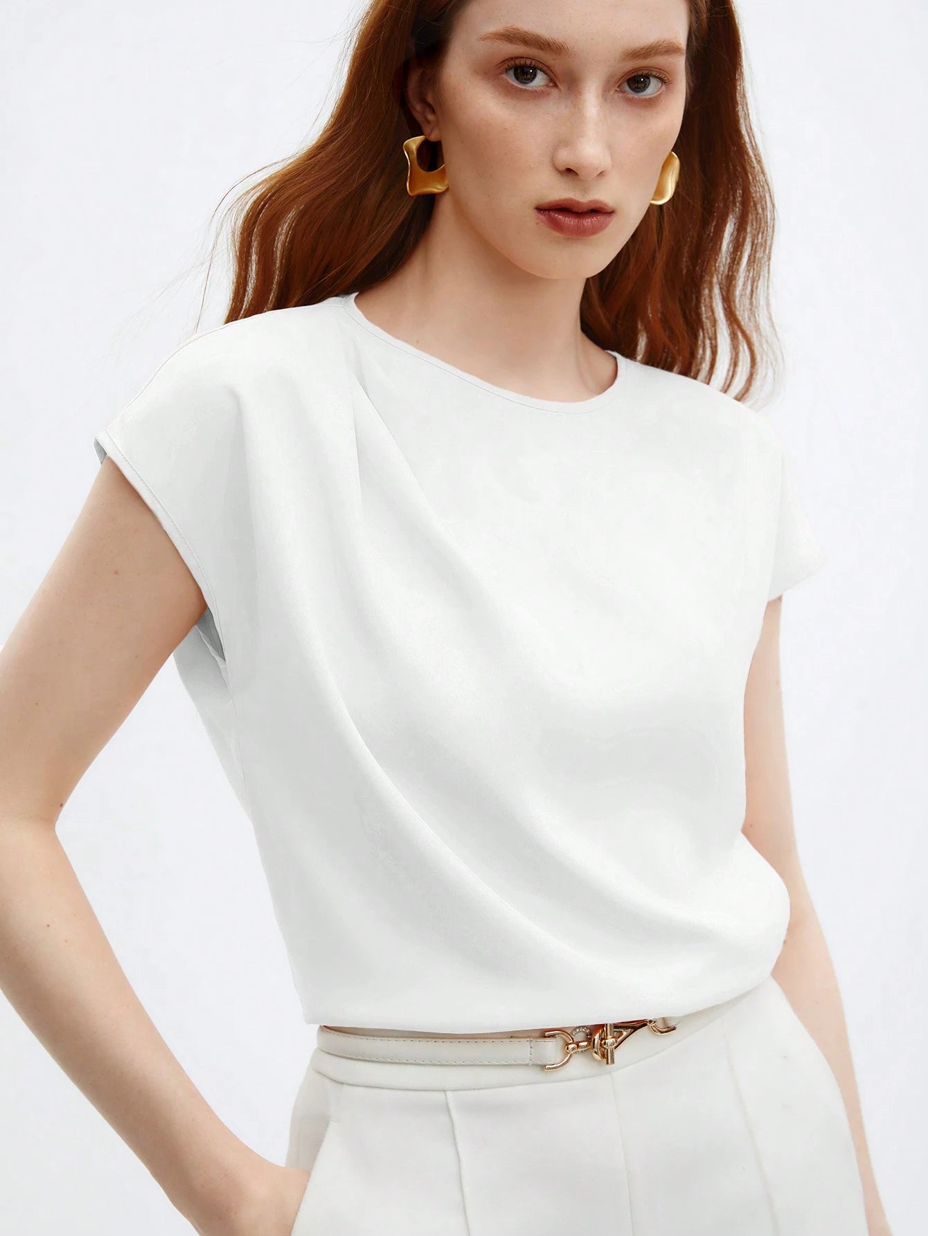 BizChic Top ample à manches courtes avec encolure ronde et froncis