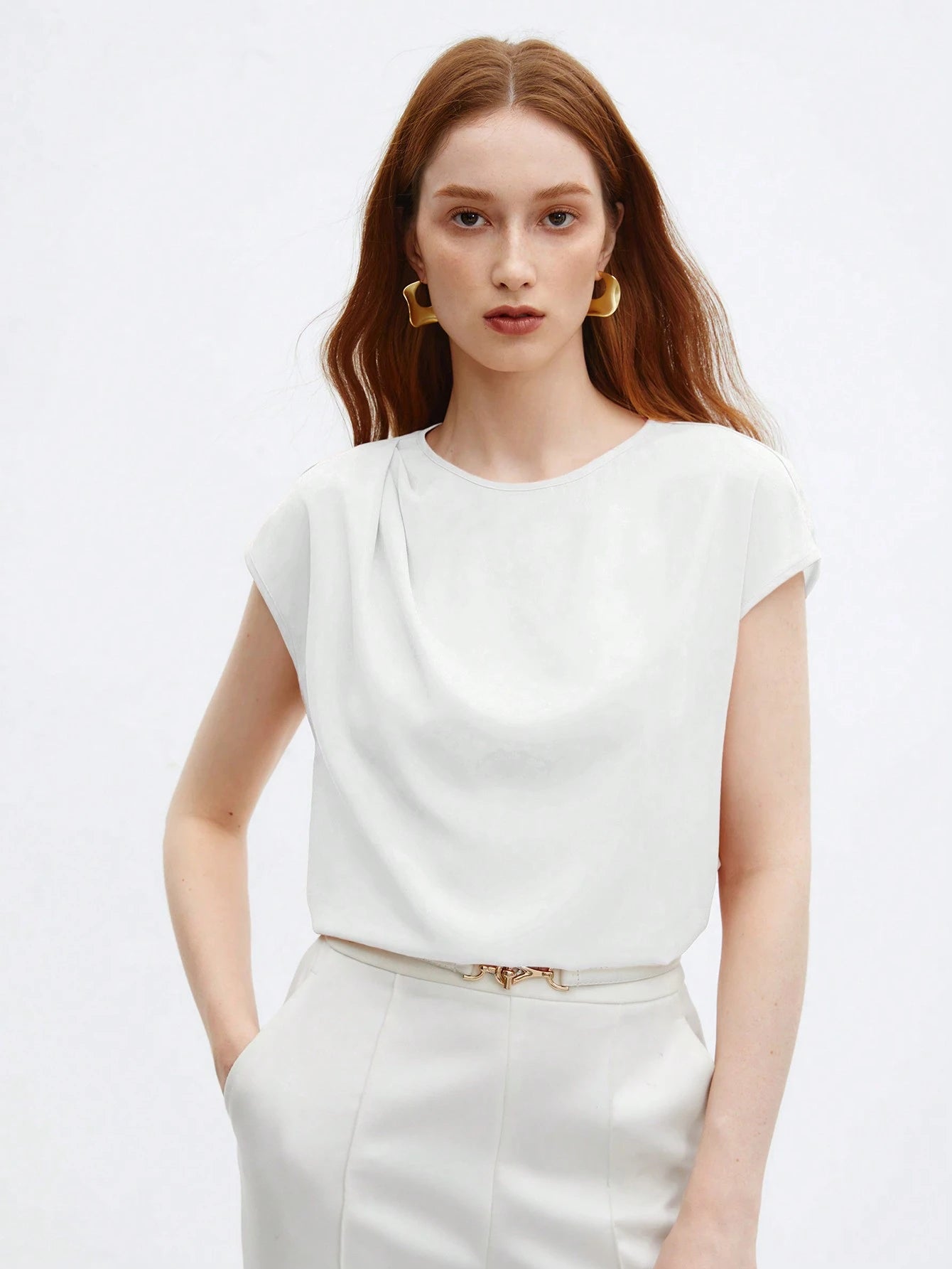BizChic Top ample à manches courtes avec encolure ronde et froncis