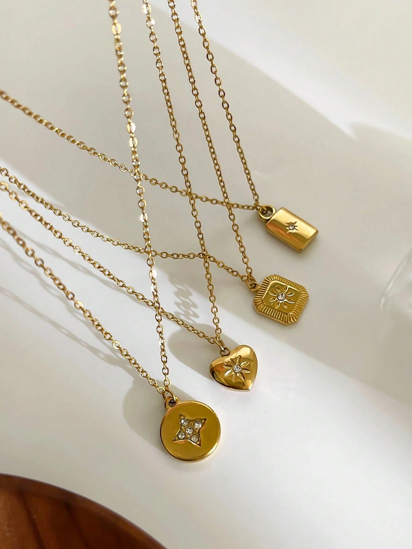 Monlansher 1 pièce Nouveau collier pendentif en acier inoxydable à la mode pour femmes