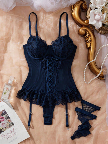 Crystal Vow Combinaison sexy en dentelle et maille avec volants et lacets, ensemble 2 pièces avec bas résille